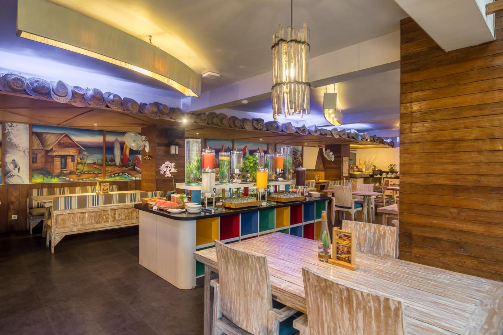 Bliss Surfer Hotel By Tritama Hospitality Legian  Ngoại thất bức ảnh