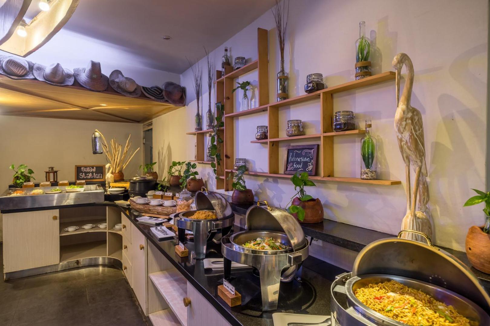 Bliss Surfer Hotel By Tritama Hospitality Legian  Ngoại thất bức ảnh